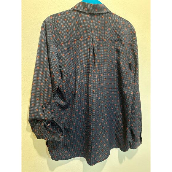 Anne Taylor Women’s size MEDIUM Button down shirt with red horse shoes Blouse - Picture 3 of 4